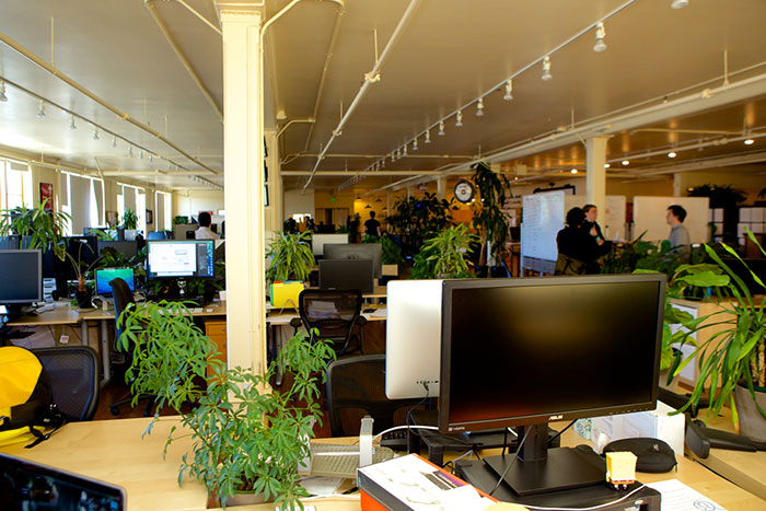 小型辦公室設(shè)計(jì)方案,簡(jiǎn)約辦公室裝修,廣州裝修設(shè)計(jì)公司,辦公室設(shè)計(jì).jpg 小型辦公室設(shè)計(jì)方案,簡(jiǎn)約辦公室裝修,廣州裝修設(shè)計(jì)公司,辦公室設(shè)計(jì).jpg