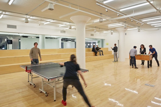 辦公室裝修設計,木飾面材料,廣州裝修公司,科技公司辦公室.jpg 辦公室裝修設計,木飾面材料,廣州裝修公司,科技公司辦公室.jpg