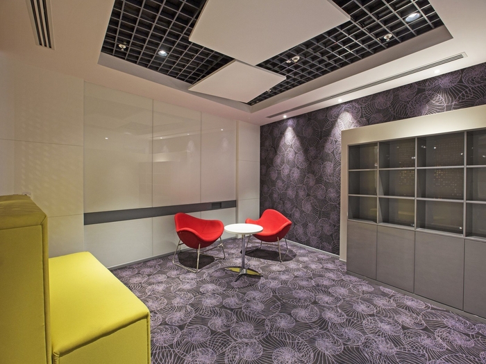 IT公司辦公室裝修設(shè)計(jì),辦公室裝修設(shè)計(jì),廣州裝修設(shè)計(jì)公司,創(chuàng)意辦公室裝修.jpg IT公司辦公室裝修設(shè)計(jì),辦公室裝修設(shè)計(jì),廣州裝修設(shè)計(jì)公司,創(chuàng)意辦公室裝修.jpg