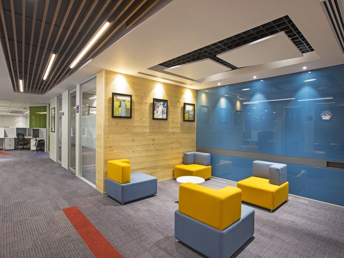 IT公司辦公室裝修設(shè)計(jì),辦公室裝修設(shè)計(jì),廣州裝修設(shè)計(jì)公司,創(chuàng)意辦公室裝修.jpg IT公司辦公室裝修設(shè)計(jì),辦公室裝修設(shè)計(jì),廣州裝修設(shè)計(jì)公司,創(chuàng)意辦公室裝修.jpg