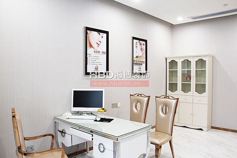 美容會所裝修設(shè)計,醫(yī)療美容院設(shè)計,廣州裝修設(shè)計公司,海博裝飾.jpg 美容會所裝修設(shè)計,醫(yī)療美容院設(shè)計,廣州裝修設(shè)計公司,海博裝飾.jpg