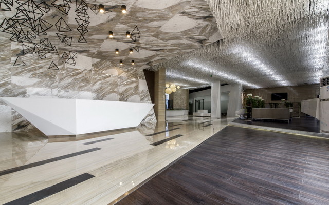 辦公室設(shè)計(jì),前臺(tái)設(shè)計(jì),廣州辦公室裝修,海博裝飾.jpg 辦公室設(shè)計(jì),前臺(tái)設(shè)計(jì),廣州辦公室裝修,海博裝飾.jpg