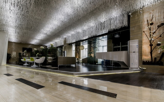 辦公室設(shè)計(jì),前臺(tái)設(shè)計(jì),廣州辦公室裝修,海博裝飾.jpg 辦公室設(shè)計(jì),前臺(tái)設(shè)計(jì),廣州辦公室裝修,海博裝飾.jpg