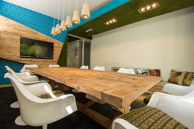 創(chuàng)意廣州辦公室裝修.jpg 創(chuàng)意廣州辦公室裝修.jpg