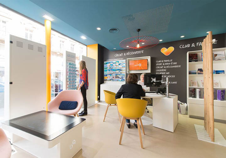 青春時尚辦公室裝修設(shè)計.jpg 青春時尚辦公室裝修設(shè)計.jpg