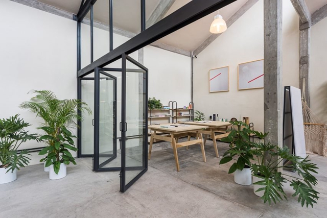 創(chuàng)意辦公室裝修設(shè)計(jì).jpg 創(chuàng)意辦公室裝修設(shè)計(jì).jpg