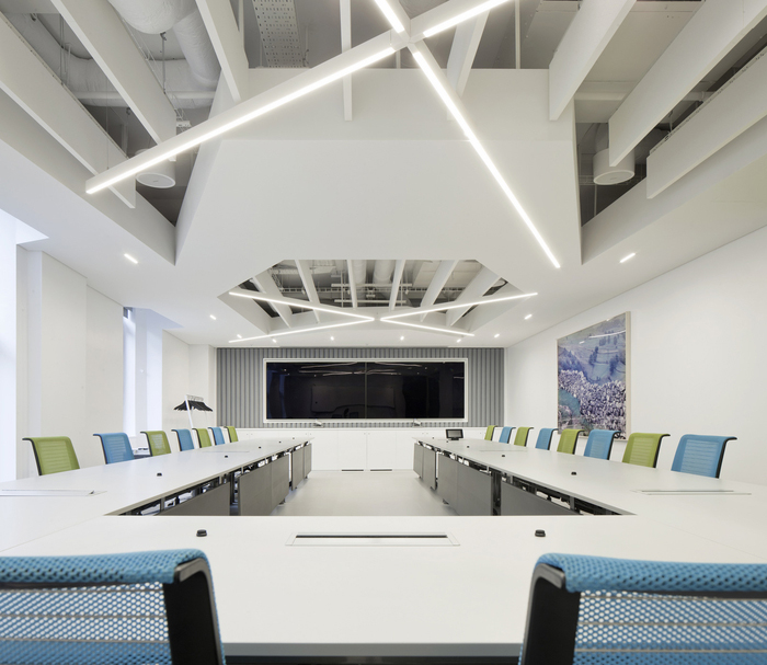 創(chuàng)意辦公樓裝修設(shè)計.jpg 創(chuàng)意辦公樓裝修設(shè)計.jpg