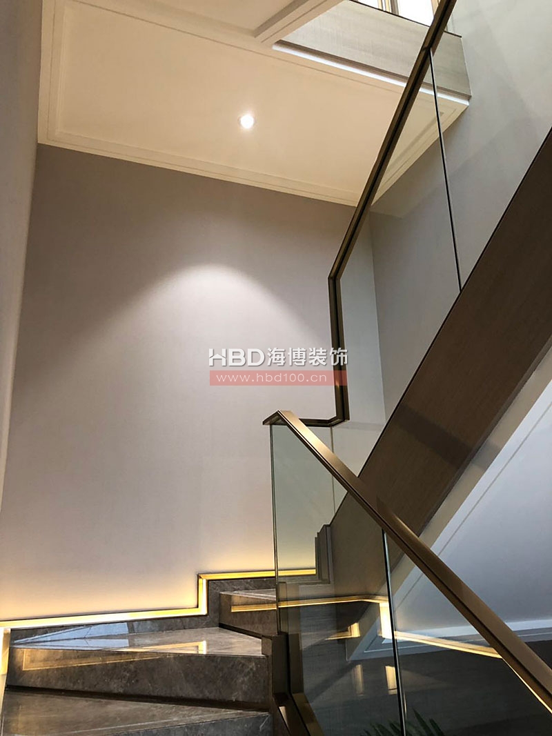 廣州復式樓裝修設計風格.jpg 廣州復式樓裝修設計風格.jpg